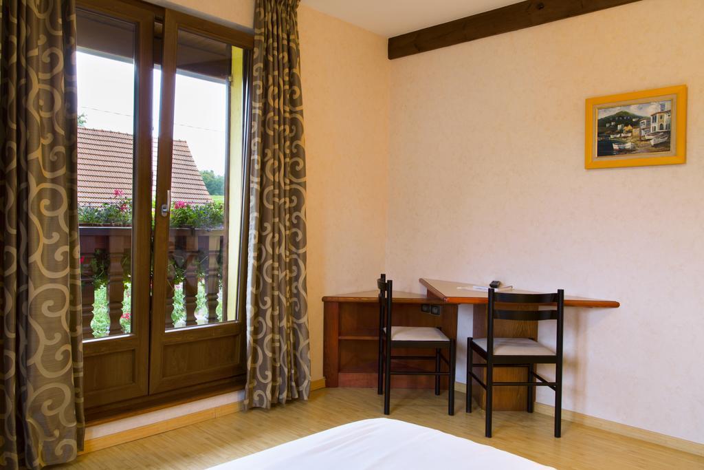 Restaurant A L'Aigle Hotel Wimmenau Szoba fotó