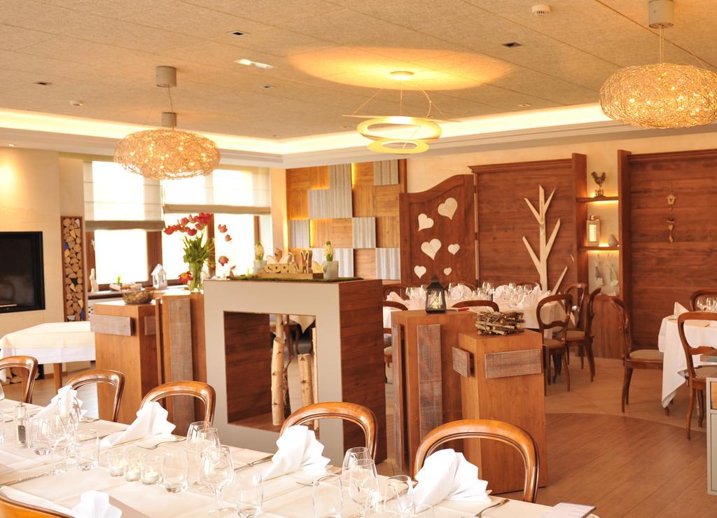 Restaurant A L'Aigle Hotel Wimmenau Kültér fotó